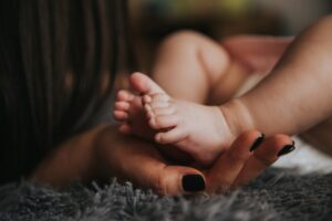 足のにおいと更年期には関係があるの？
